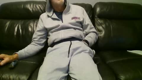 geeezer64 online show from November 1, 3:49 am