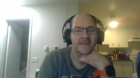 geekgamer41 online show from October 26, 2:12 am