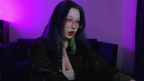 Vi online show from November 3, 6:53 pm