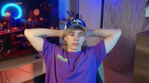 Gem Dominus online show from October 20, 1:32 am