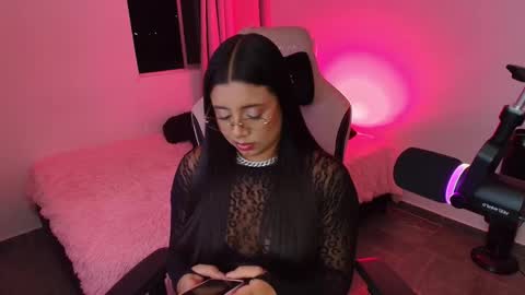 geminis11 online show from January 15, 11:35 pm