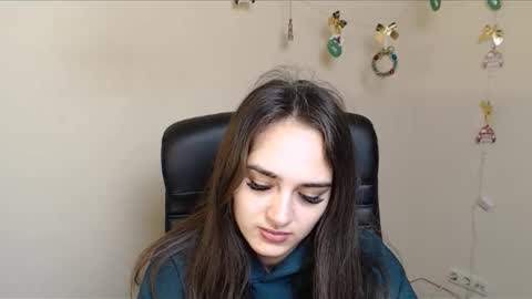 Gemma online show from December 19, 7:37 am