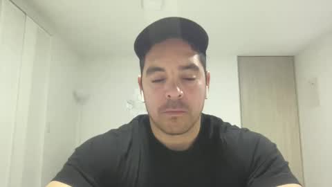 genesis_wb online show from March 3, 3:19 am