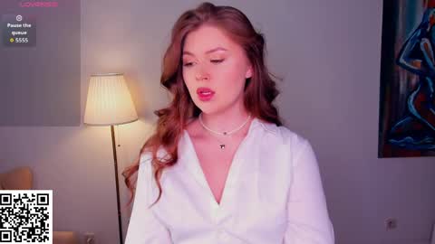 Emily online show from April 16, 6:19 pm