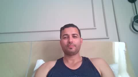 genteldevil online show from April 2, 2:57 pm