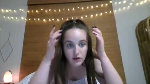 Snapshot of genzfucktoy chatting on September 23, 4:50 am genzfucktoy online show from September 23, 4:50 am