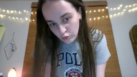 Snapshot of genzfucktoy chatting on September 9, 5:40 am genzfucktoy online show from September 9, 5:40 am