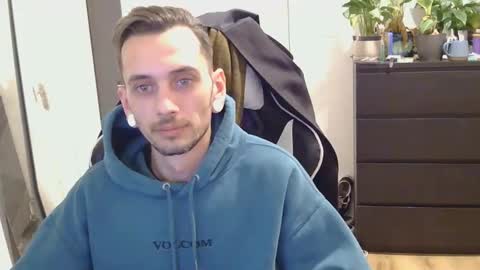 georgek0011 online show from December 16, 11:22 pm