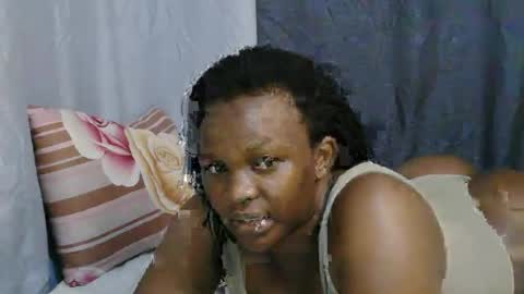 georgeous_kimberly online show from September 19, 6:55 pm