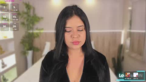 GeorginaReyes  online show from April 17, 10:56 pm