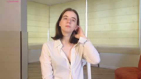 Snapshot of georginatrue chatting on September 21, 3:21 am My name is Kelly online show from September 21, 3:21 am