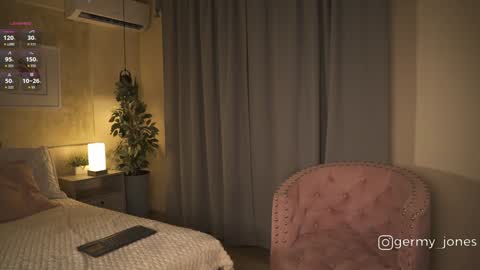 germaine_jones online show from March 7, 12:49 pm