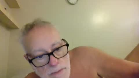 gaydaddy online show from December 5, 1:09 am