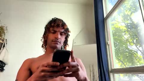 Snapshot of gerson229 chatting on September 30, 4:06 pm gerson229 online show from September 30, 4:06 pm