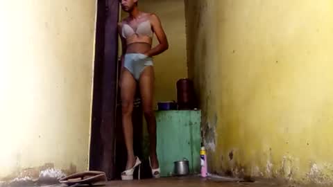 Gaby online show from February 9, 2:31 pm