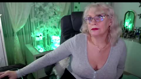 Ghertrudequeen online show from February 9, 8:29 am