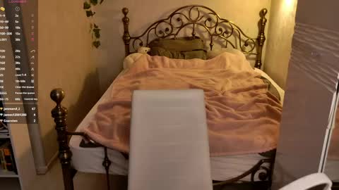 violeta online show from April 26, 2:09 am