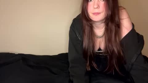 ghostpetal online show from April 16, 2:44 am