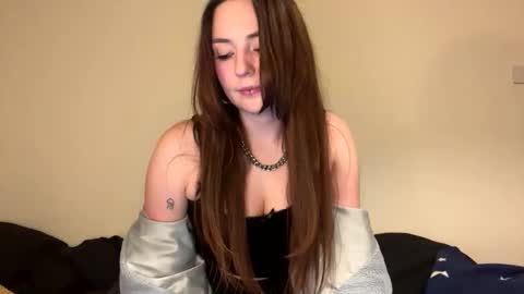 ghostpetal online show from March 21, 11:52 pm