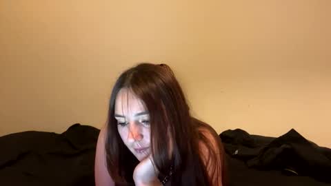 ghostpetal online show from June 6, 12:27 am