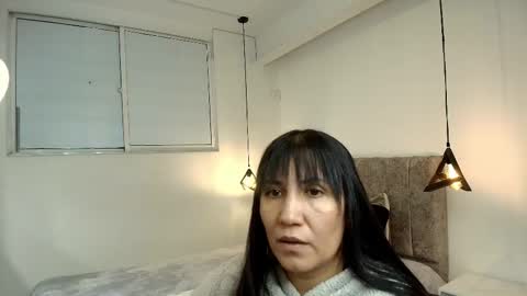 G I A  FOX online show from March 25, 8:15 pm