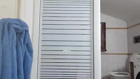 giaigio7985 online show from November 9, 4:43 pm