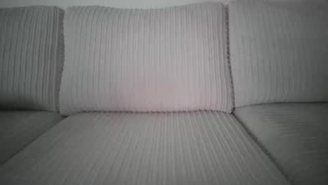 Giantjunkjack online show from November 20, 10:51 pm