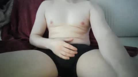 Giantjunkjack online show from March 12, 1:15 pm