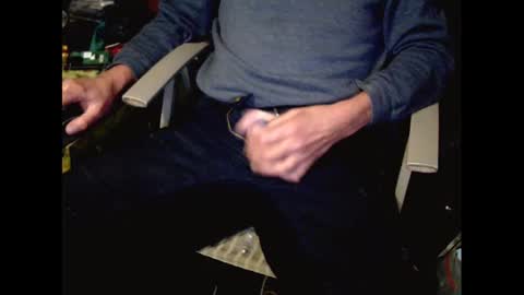Snapshot of giftedbiker11 chatting on October 11, 6:29 am giftedbiker online show from October 11, 6:29 am