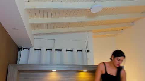 gigi wilden online show from November 11, 2:19 pm