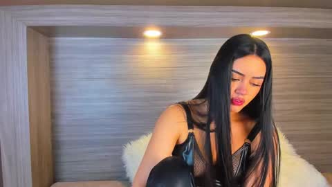 Snapshot of gigi_wilden chatting on October 20, 2:11 pm gigi wilden online show from October 20, 2:11 pm