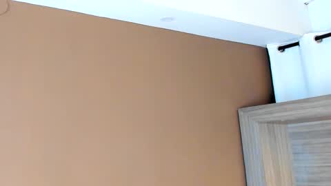 gigi wilden online show from February 20, 11:12 am