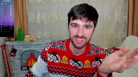 gilbertogonzales online show from December 14, 5:25 pm