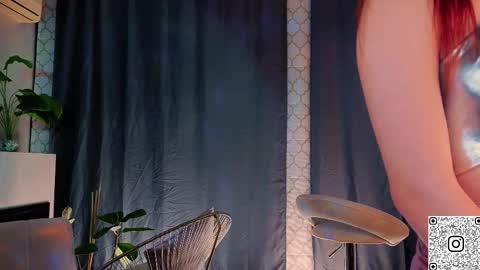 Stacy online show from November 11, 7:49 pm