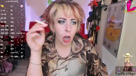 Gina Moor online show from December 6, 1:49 pm