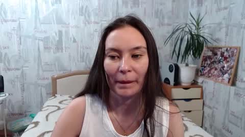 Snapshot of ginaxsoulah__ chatting on October 14, 11:13 am ginaxsoulah online show from October 14, 11:13 am