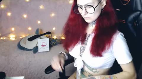 Snapshot of ginger_stay chatting on March 12, 7:02 am Ginger online show from March 12, 7:02 am