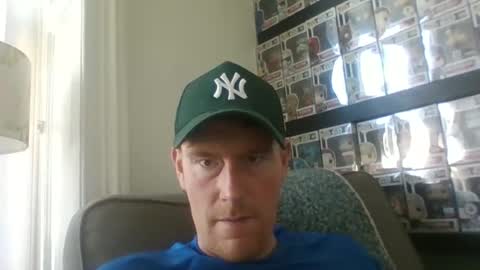 gingerjames90 online show from May 5, 8:31 am