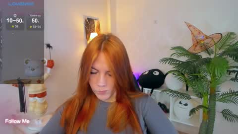 gingerr_pie online show from November 22, 7:23 pm