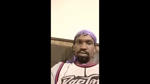 gino_crazy87 online show from April 28, 3:44 am