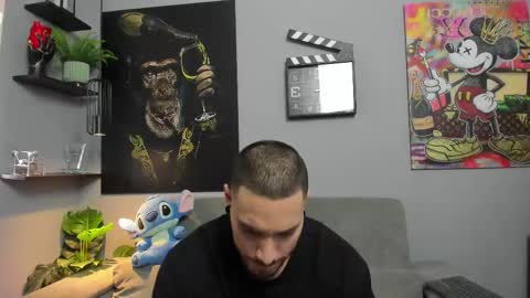 Snapshot of giorgio_leone2 chatting on February 15, 7:17 pm Giorgio leone online show from February 15, 7:17 pm
