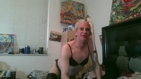 giovanni131971 online show from May 9, 6:36 pm