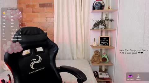 girl_inline online show from February 18, 2:27 am