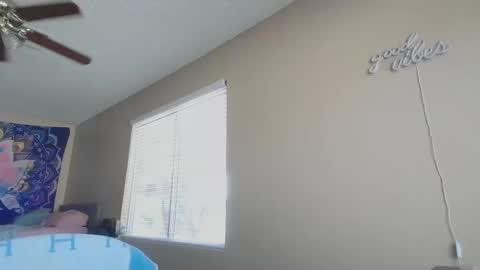 Jasmine online show from November 27, 6:15 pm