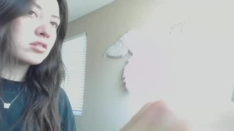 Jasmine online show from June 16, 2:43 pm