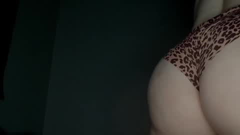 Camille online show from November 13, 1:47 pm