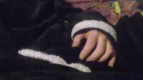 Snapshot of girlscallme666 chatting on October 16, 7:02 pm lovegirlscallme online show from October 16, 7:02 pm