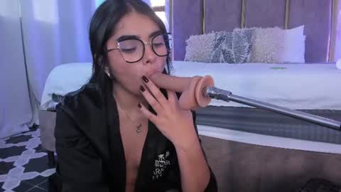     online show from July 6, 3:03 pm