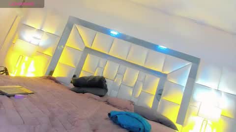 Gisel online show from March 16, 7:18 pm