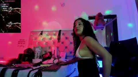 gisell taylor online show from April 9, 12:00 pm